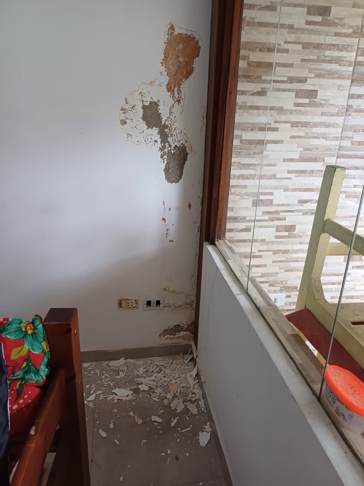 Pequeno reparo executado pela Valuà Engenharia